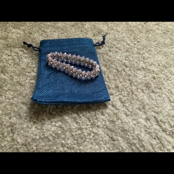 Pink beaded bracelet - Picture 2 of 2